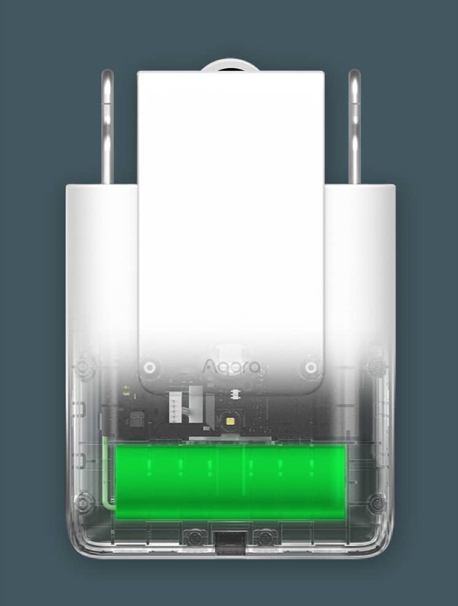Cutaway view of the Curtain Driver E1 showing its internal rechargeable battery