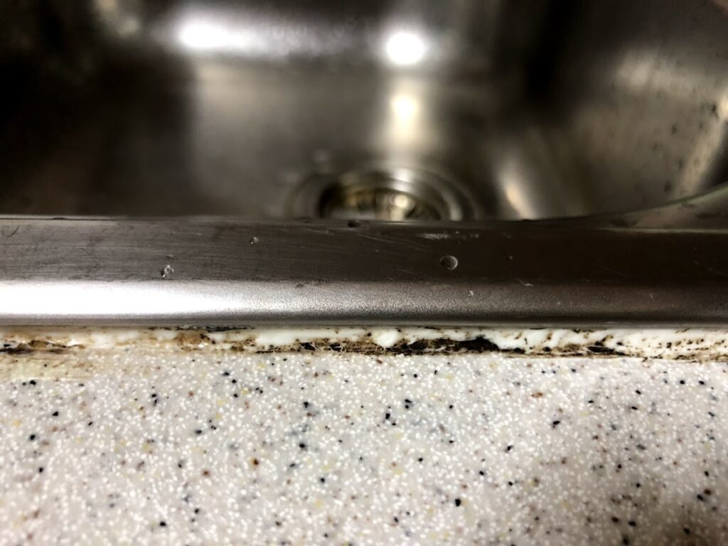 Mouldy silicone
